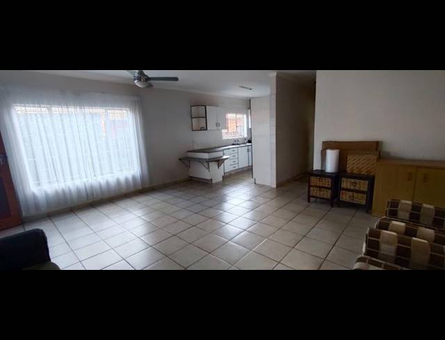 3 BEDROOM HOUSE FOR SALE IN THERESAPARK